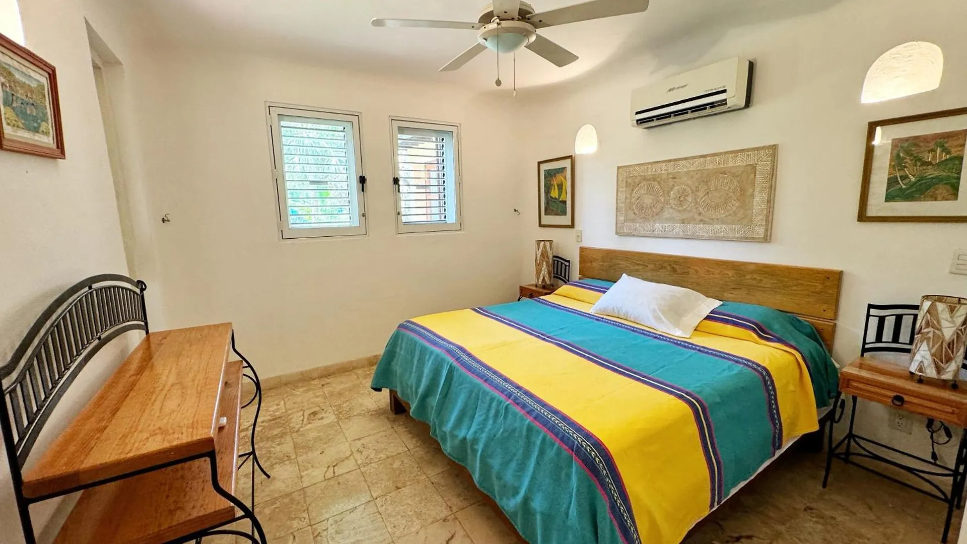 Villa Arqueologica Playa del Carmen Mexico